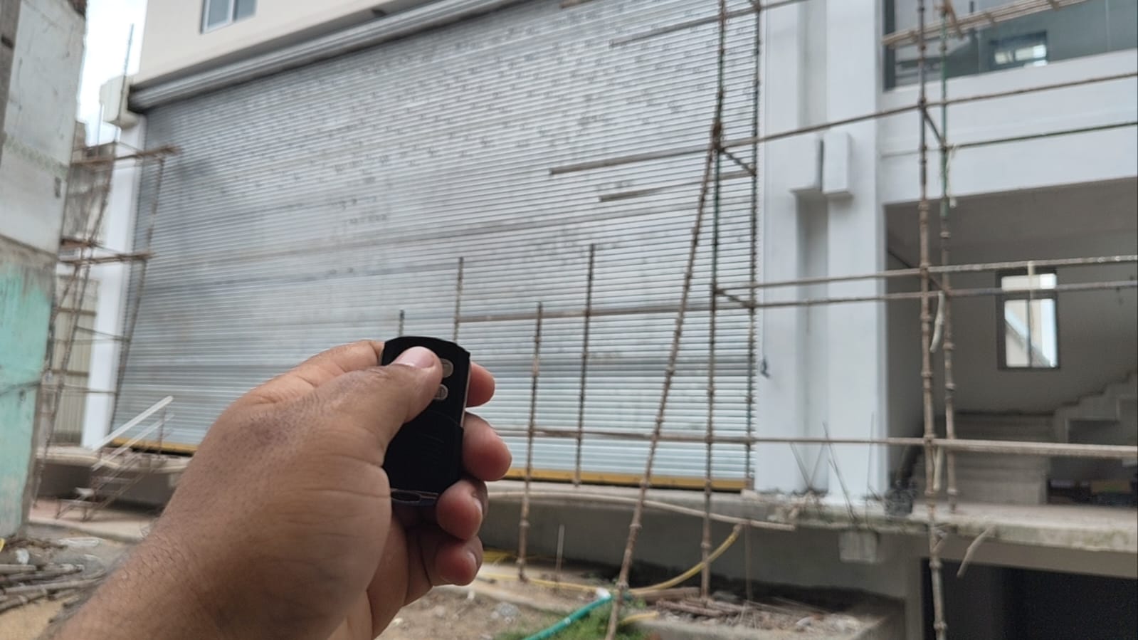 Remote Controlled Shutter